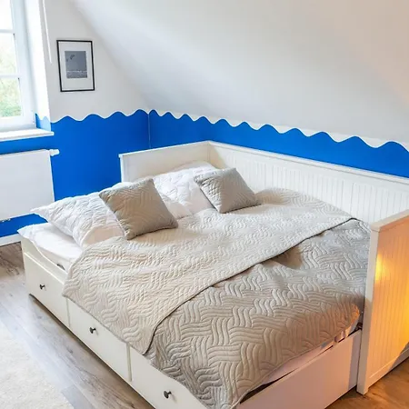 Moewen-nest Tönning