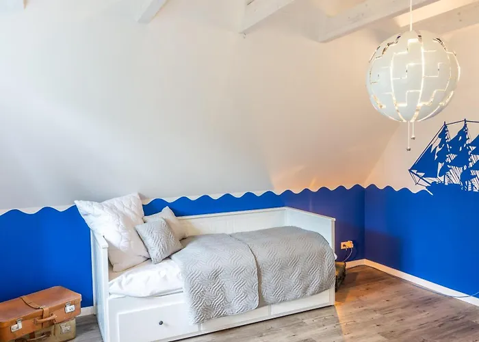 Moewen-nest * Tönning